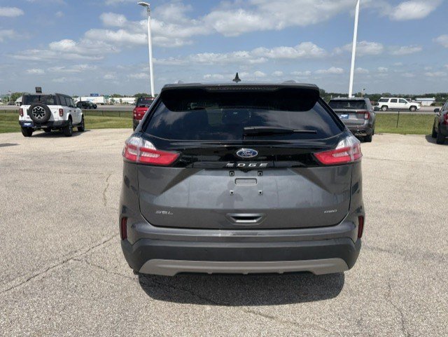 Certified 2023 Ford Edge SEL w/ Convenience Package AWD/4WD image 7