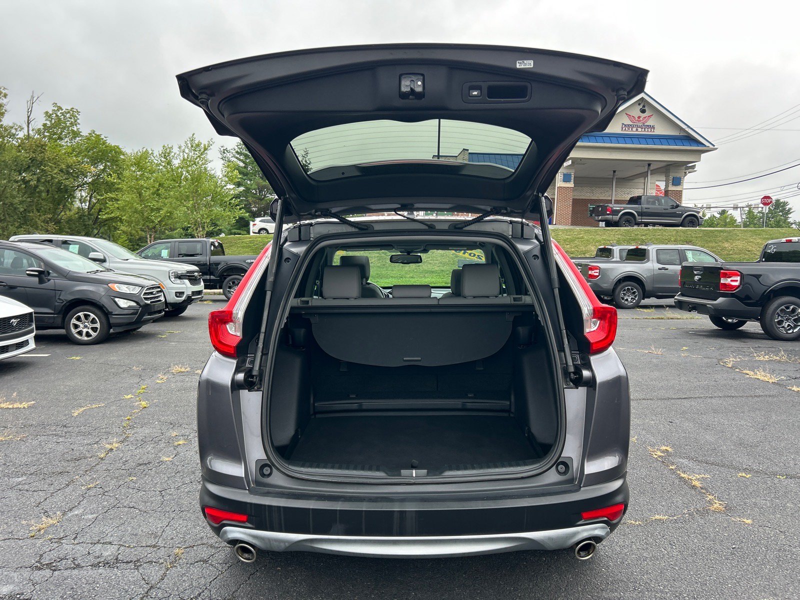 Used 2019 Honda CR-V Touring image 13