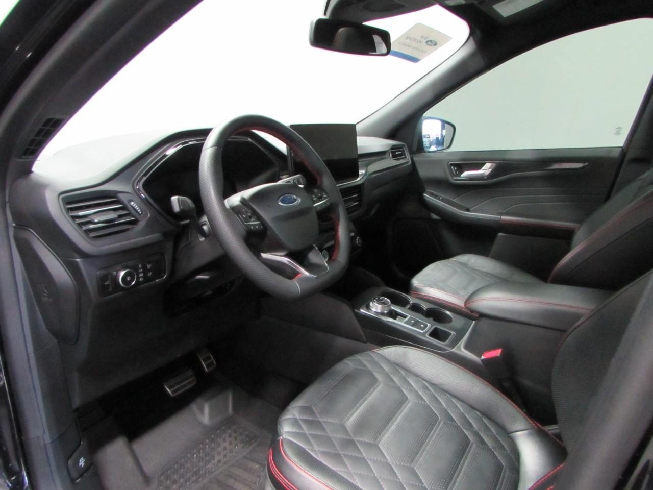 Certified 2023 Ford Escape ST-Line Elite w/ Premium Technology Package AWD/4WD image 13