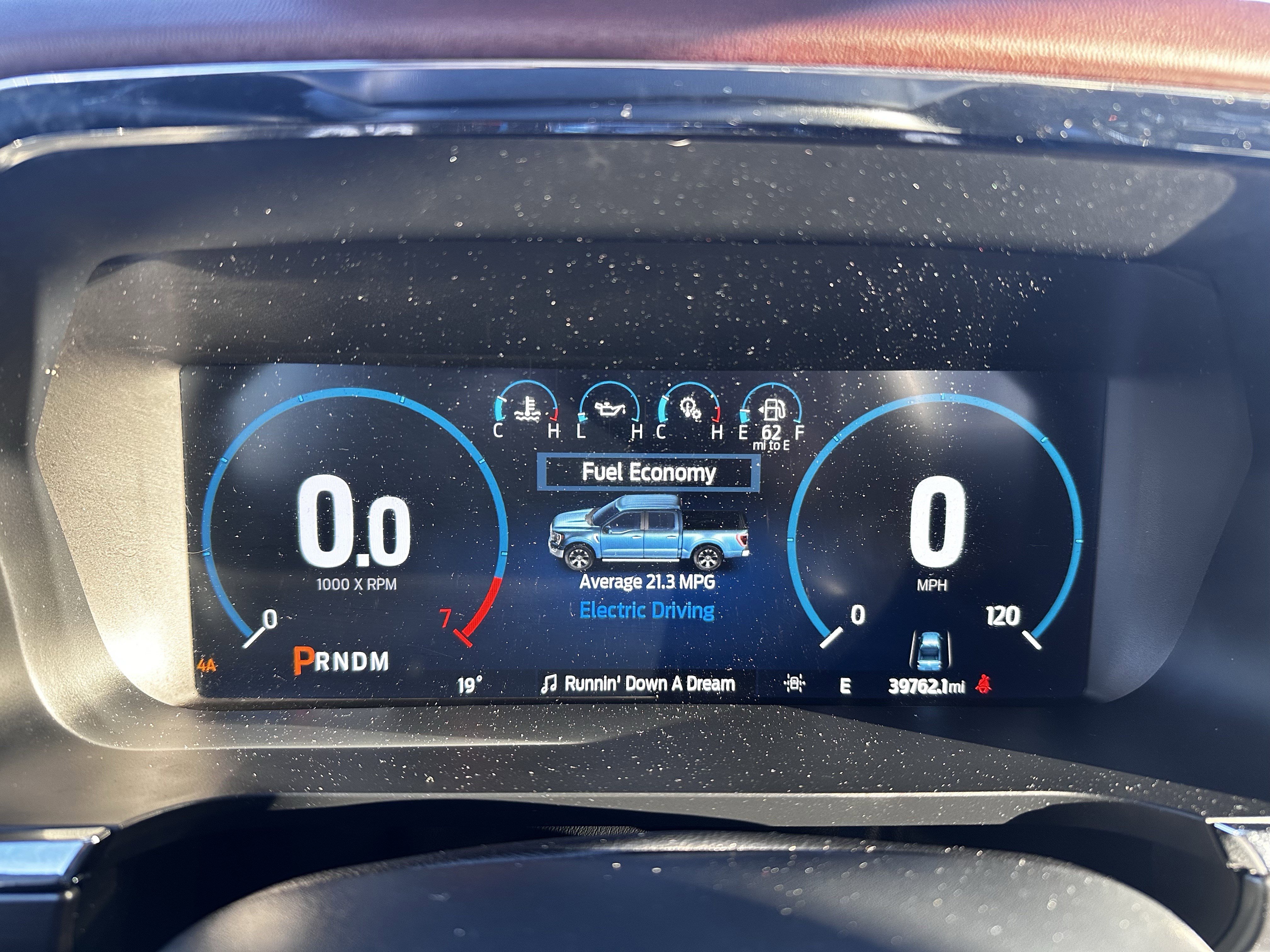 Certified 2022 Ford F150 Lariat w/ Equipment Group 502A High image 15