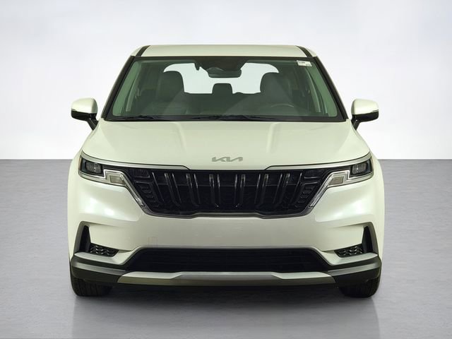 Used 2023 Kia Carnival LX FWD image 8