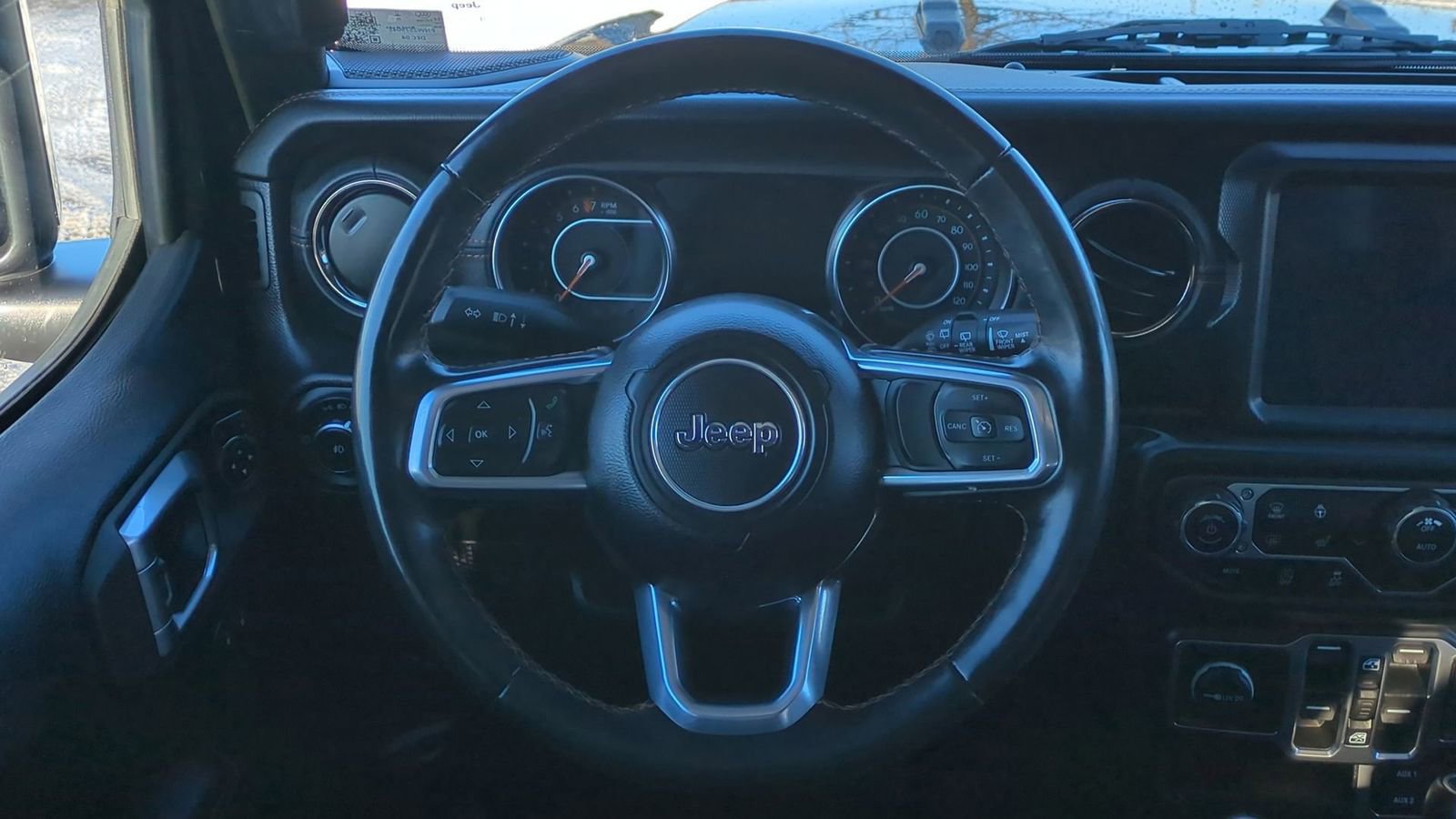 Used 2022 Jeep Wrangler Unlimited Sahara image 24