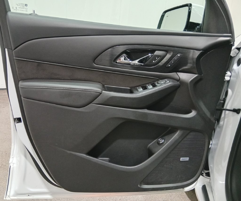 Used 2020 Chevrolet Traverse High Country AWD/4WD image 18
