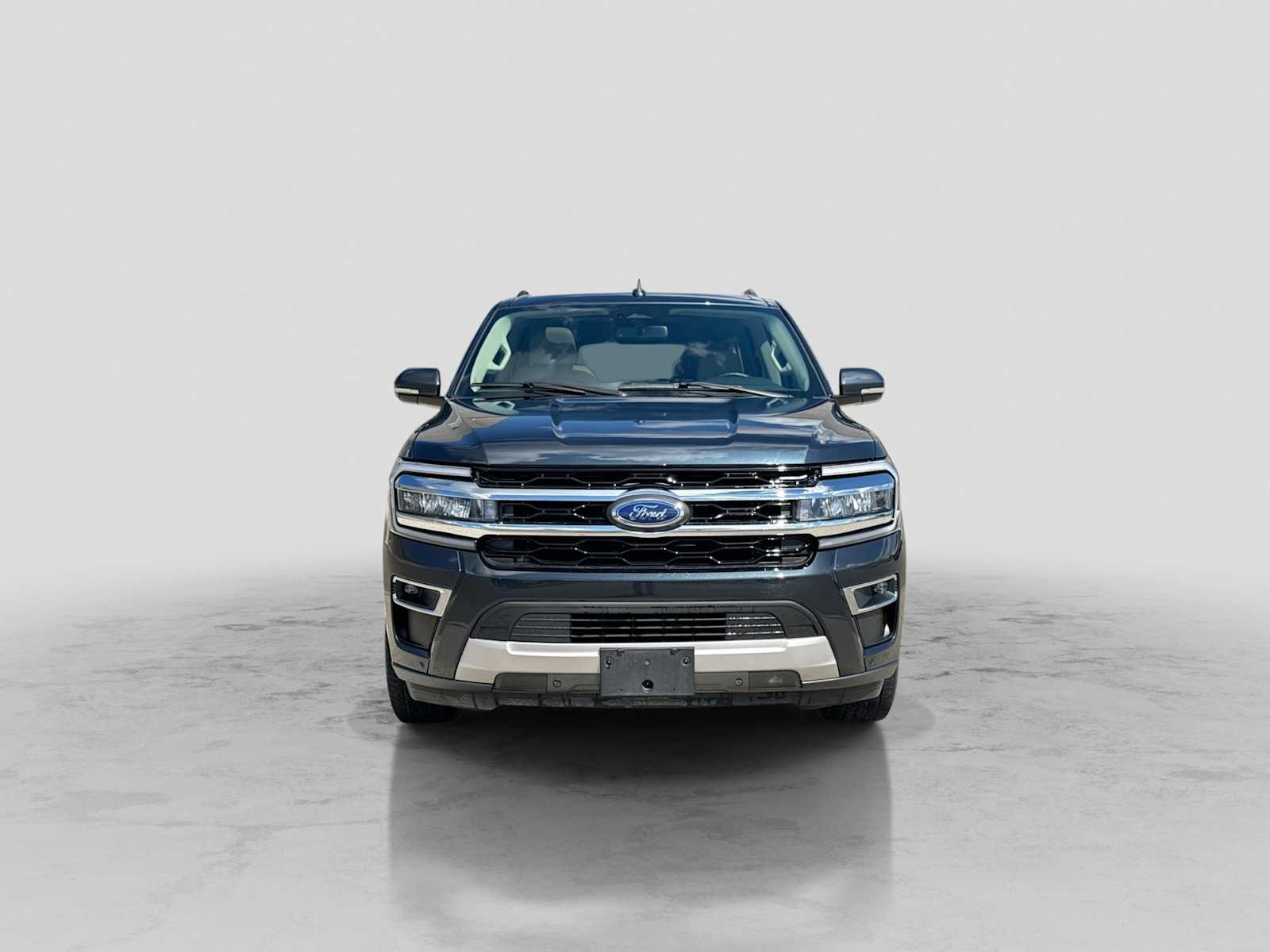 Certified 2022 Ford Expedition Max Limited RWD image 5