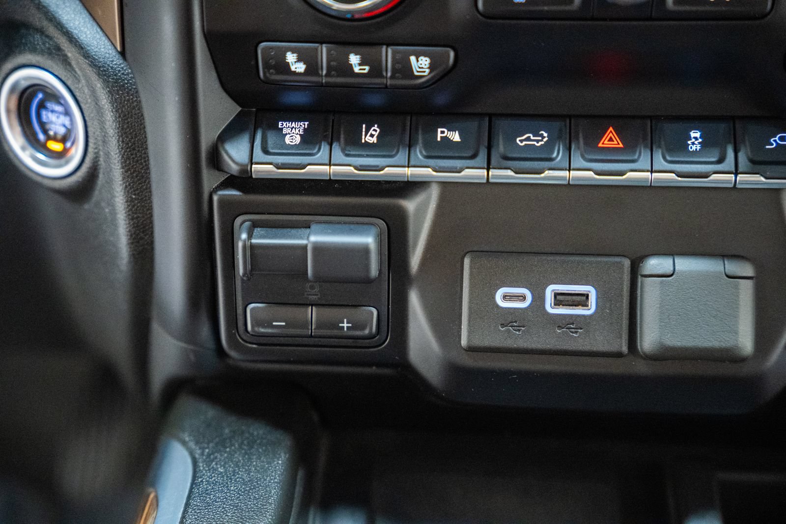 Used 2022 Chevrolet Silverado 3500 High Country w/ Z71 Off-Road Package AWD/4WD image 34