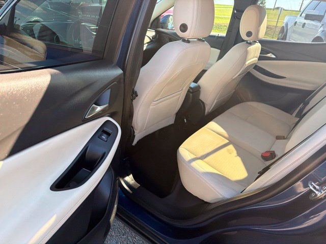 Used 2023 Buick Encore GX Preferred FWD image 38