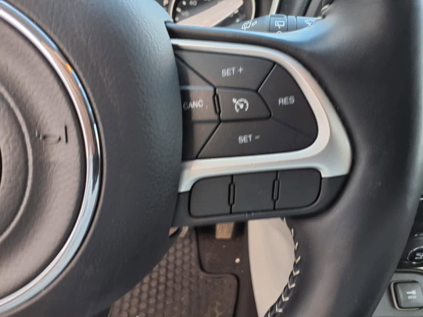 Used 2021 Jeep Compass Latitude w/ Convenience Group FWD image 10