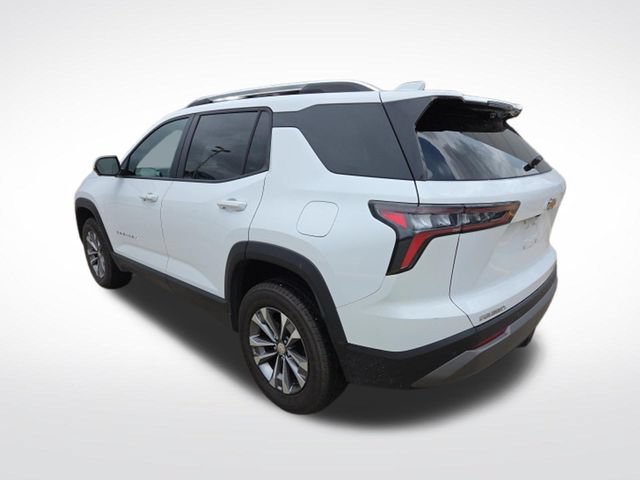 Used 2025 Chevrolet Equinox LT w/ Convenience Package II FWD image 7