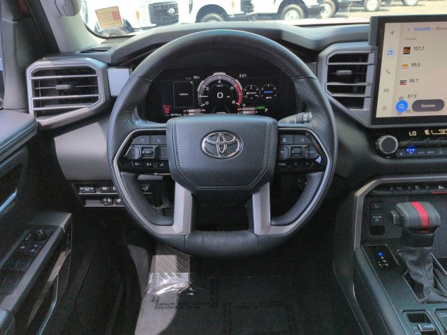 Used 2023 Toyota Sequoia Limited AWD/4WD image 18