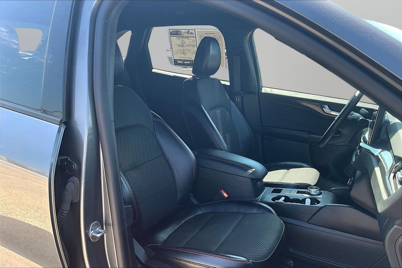 Certified 2024 Ford Escape ST-Line w/ Tech Pack #1 FWD image 7