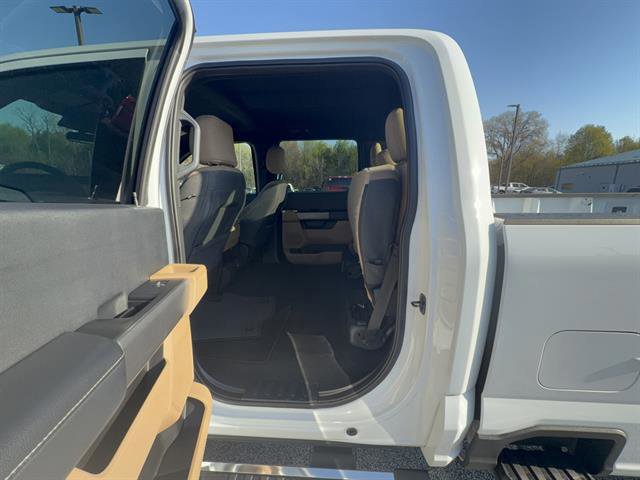 Certified 2025 Ford F250 XLT AWD/4WD image 18