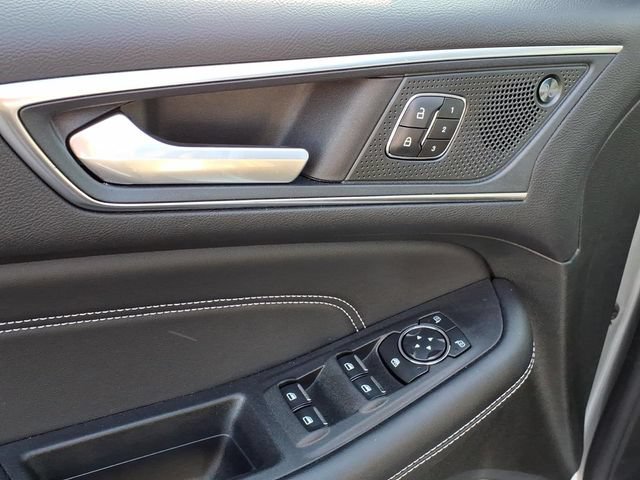 Certified 2024 Ford Edge Titanium AWD/4WD image 16