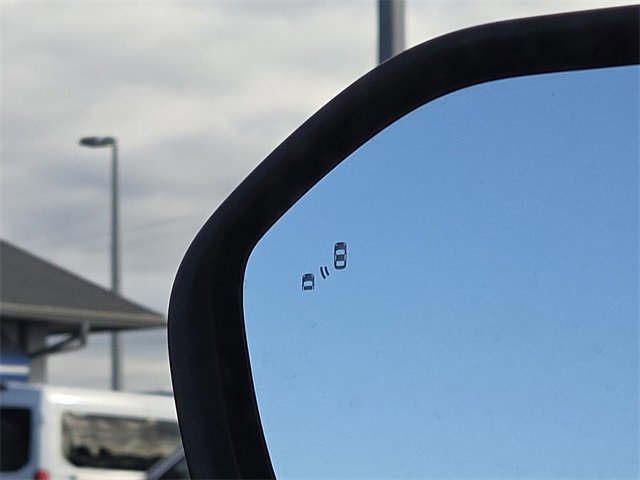 Certified 2022 Ford Explorer Limited w/ Equipment Group 301A image 31