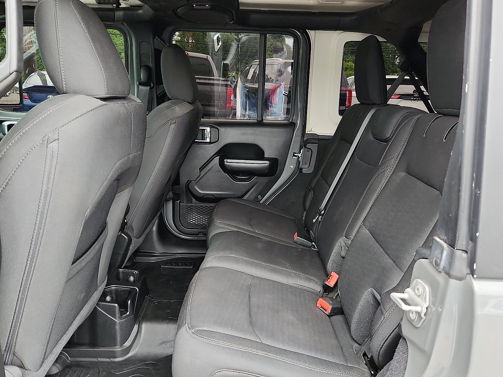Used 2020 Jeep Wrangler Unlimited Sport AWD/4WD image 10