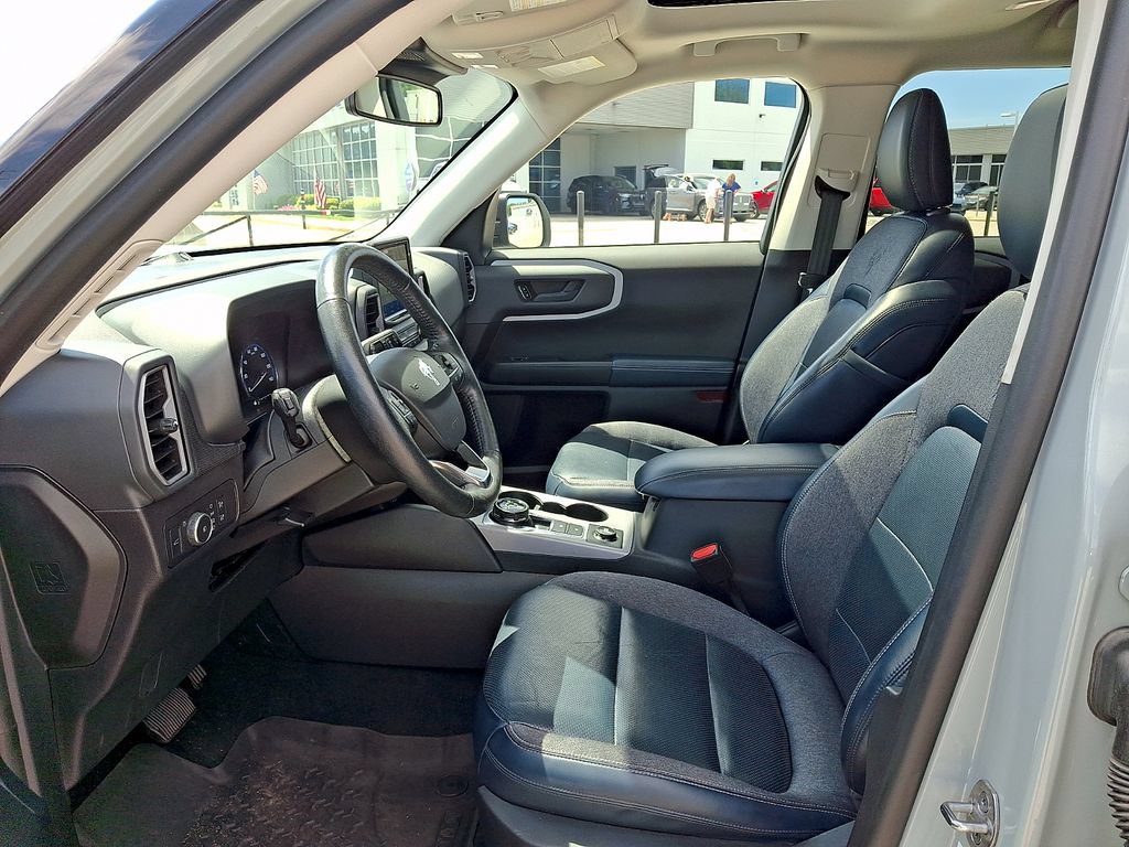 Certified 2021 Ford Bronco Sport Outer Banks w/ Outer Banks Package AWD/4WD image 13