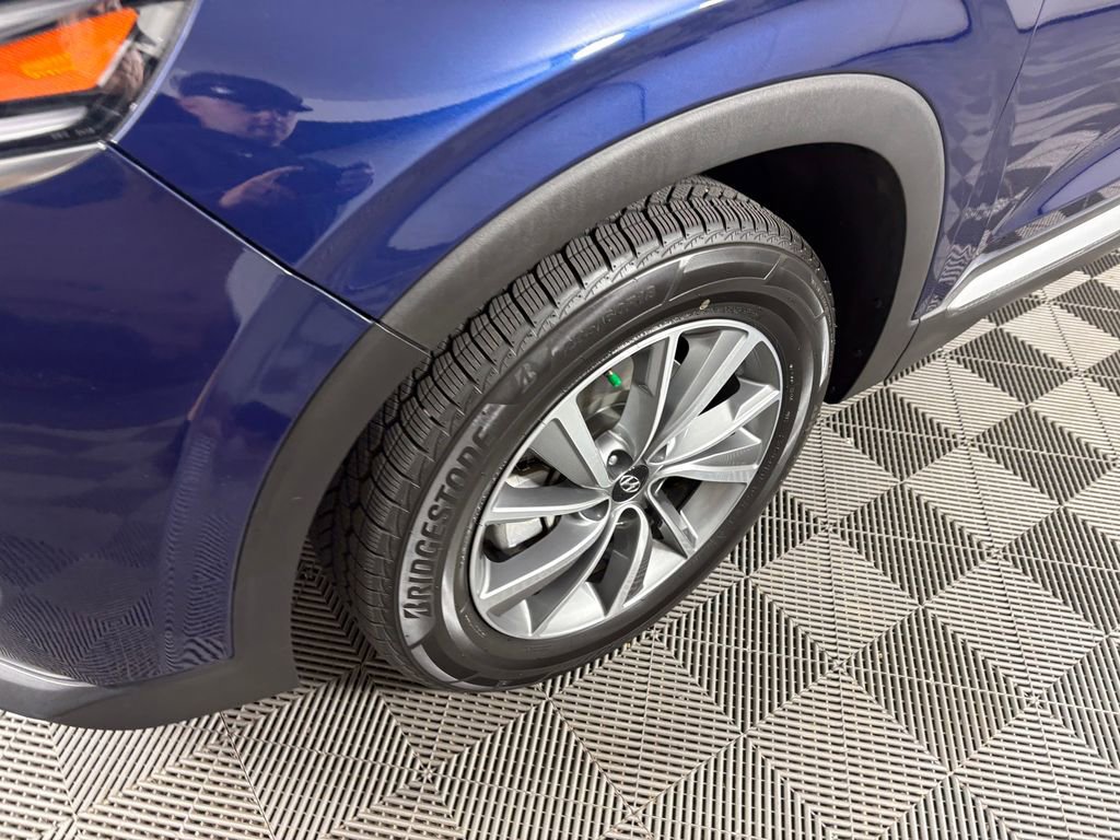 Used 2020 Hyundai Santa Fe SEL w/ Convenience Package image 10