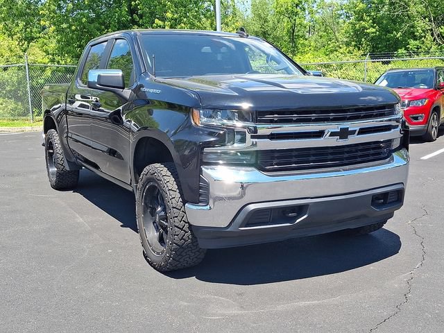 Used 2020 Chevrolet Silverado 1500 LT w/ All-Star Edition AWD/4WD image 2