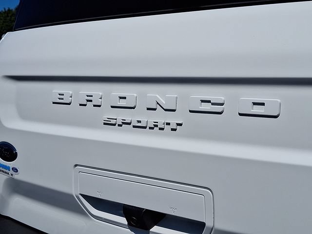 Certified 2023 Ford Bronco Sport Outer Banks w/ Tech Package AWD/4WD image 31
