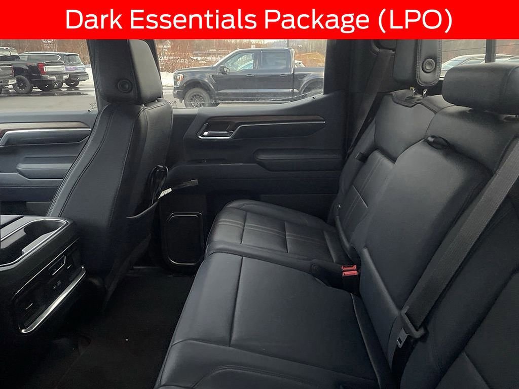 Used 2023 Chevrolet Silverado 1500 High Country w/ Technology Package image 9