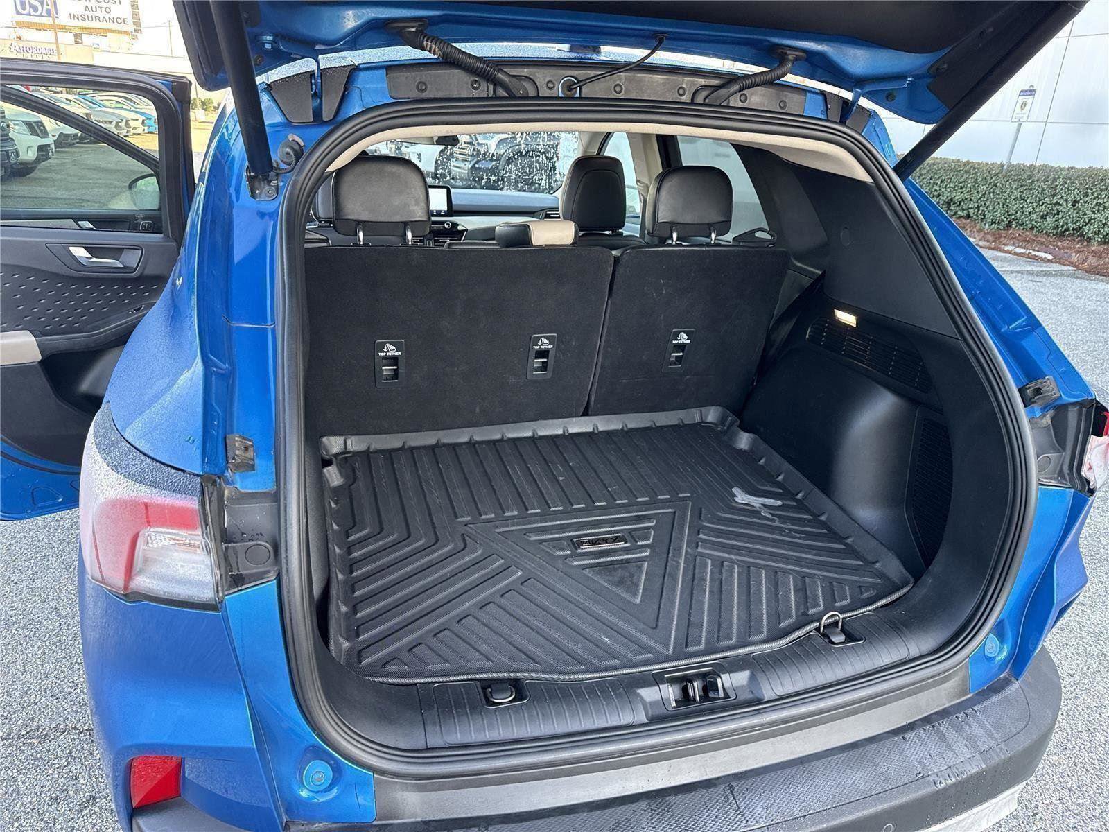 Certified 2020 Ford Escape SEL image 26