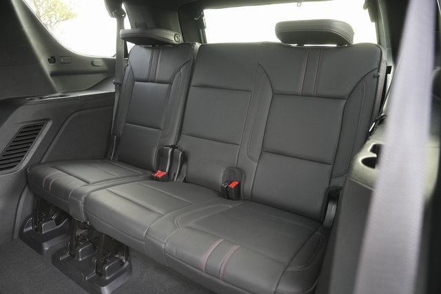 Used 2022 Chevrolet Tahoe RST w/ Sport Performance Package image 15