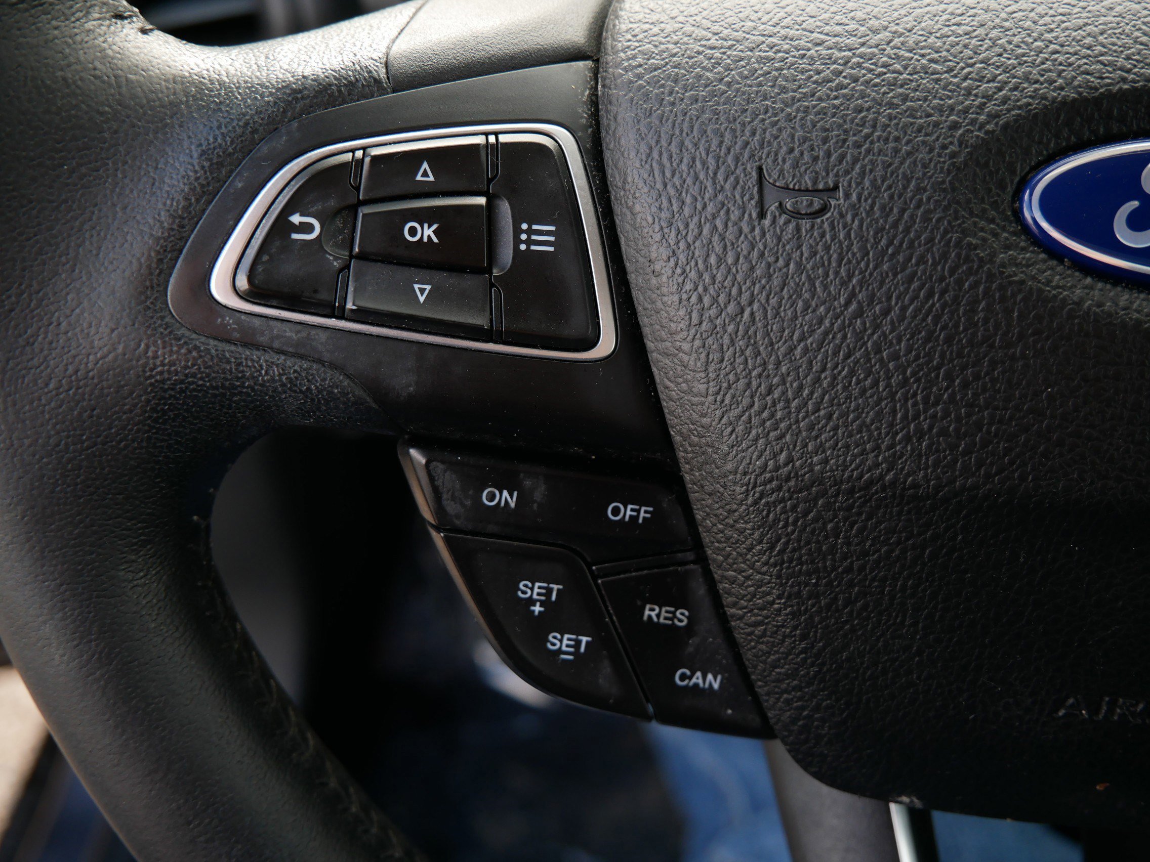 Certified 2020 Ford EcoSport SES image 28