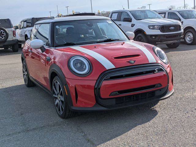 Used 2023 MINI Cooper SE image 7