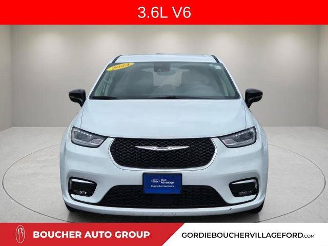 Used 2024 Chrysler Pacifica Limited FWD image 4