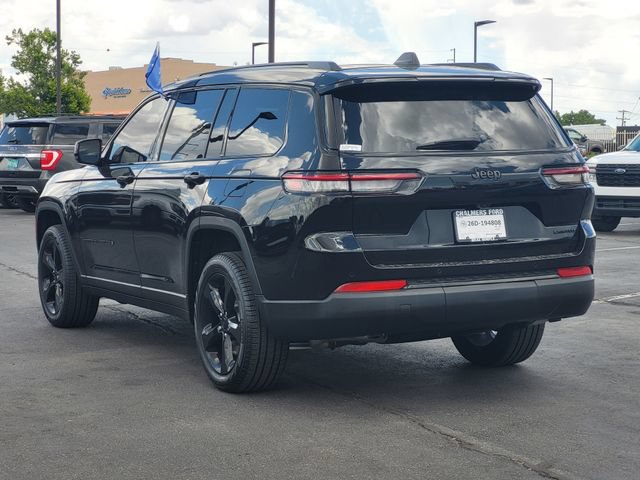 Used 2025 Jeep Grand Cherokee L Limited w/ Black Appearance Package RWD image 5