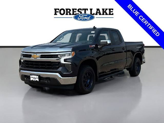 Used 2024 Chevrolet Silverado 1500 LT AWD/4WD image 3