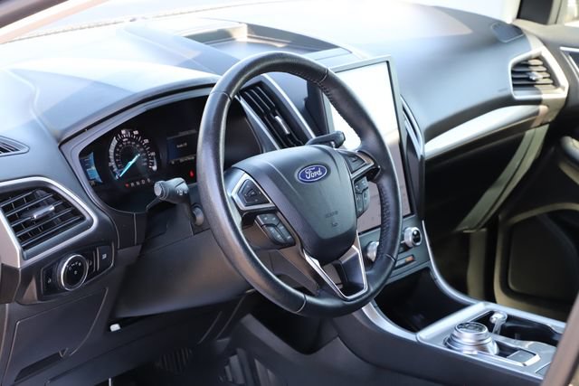 Certified 2024 Ford Edge SEL AWD/4WD image 13