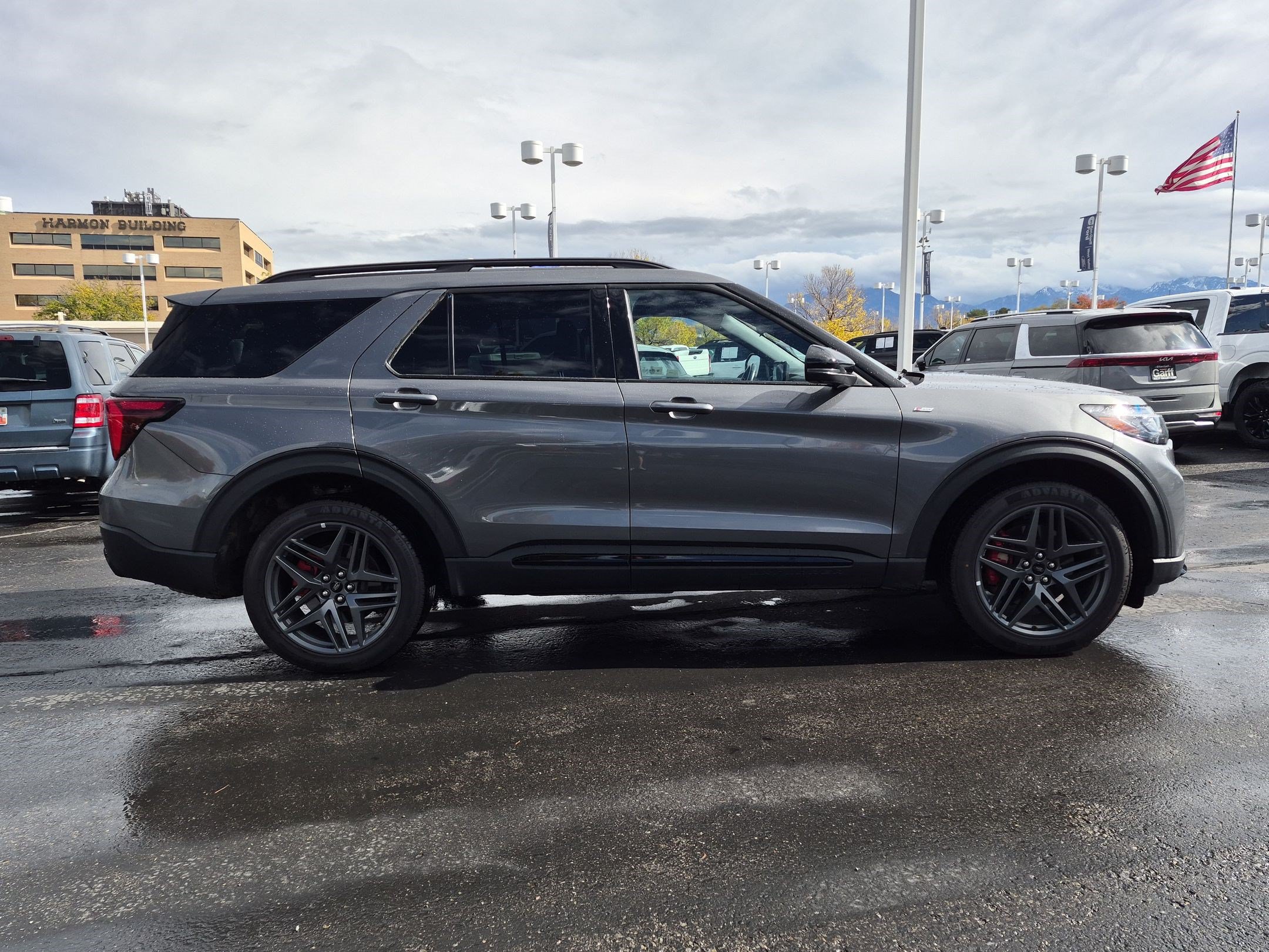Certified 2025 Ford Explorer ST-Line w/ ST-Line Street Pack AWD/4WD image 2