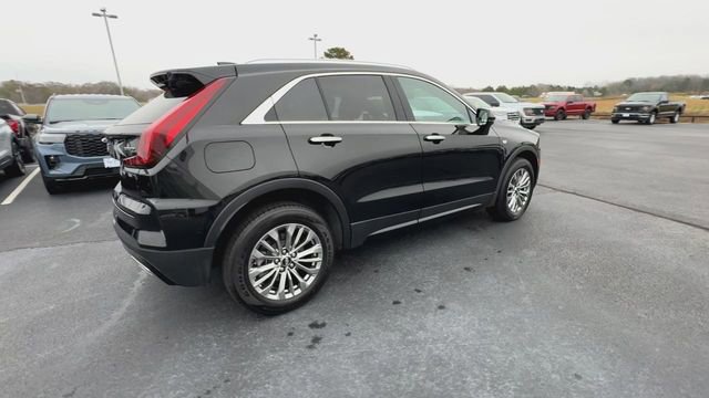 Used 2025 Cadillac XT4 Premium Luxury image 7