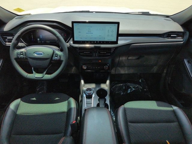 Certified 2025 Ford Escape ST-Line w/ Equipment Group 301A FWD image 15