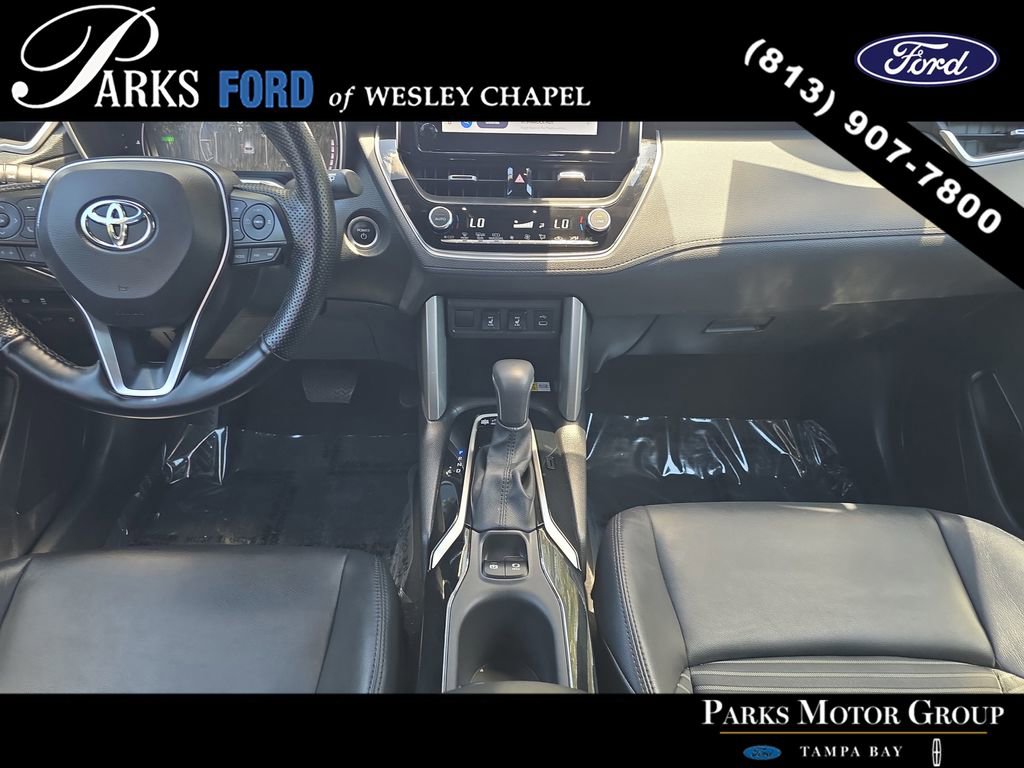 Used 2023 Toyota Corolla Cross AWD Hybrid w/ Convenience Package image 13