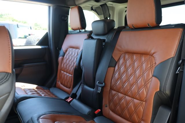 Certified 2025 Ford Bronco Badlands AWD/4WD image 32