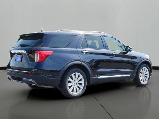 Certified 2023 Ford Explorer Limited w/ Limited Technology Package AWD/4WD image 3