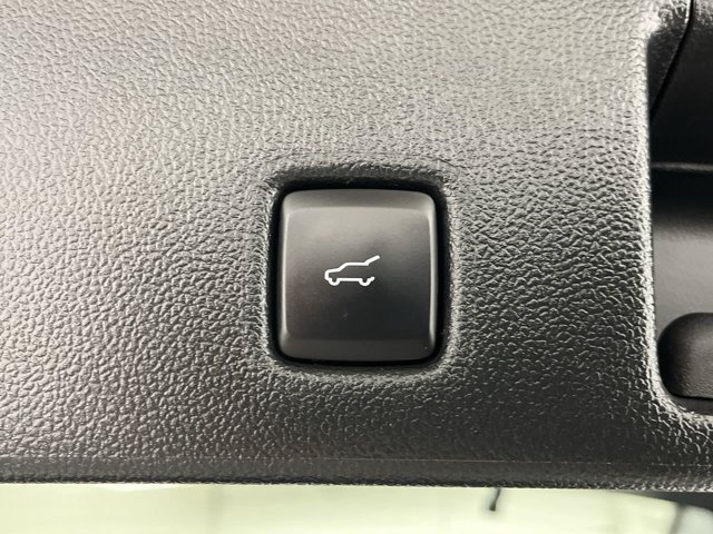 Certified 2023 Ford Escape ST-Line w/ Tech Pack #1 AWD/4WD image 5
