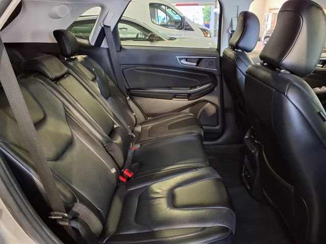 Certified 2022 Ford Edge Titanium AWD/4WD image 27