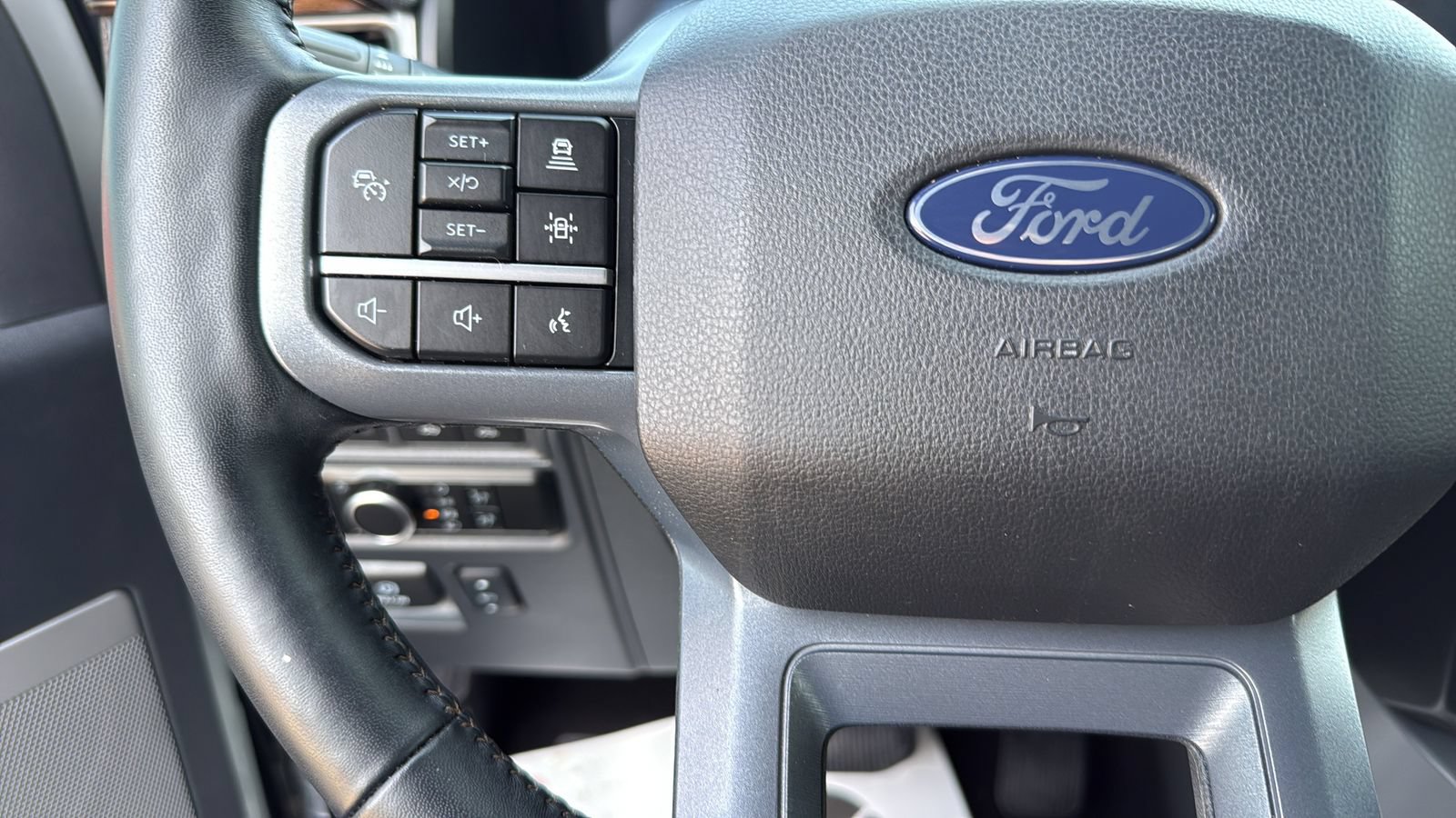 Certified 2024 Ford F150 Lightning Lariat AWD/4WD image 17