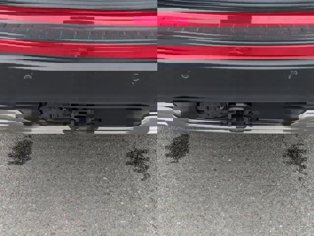 Certified 2022 Ford Explorer XLT w/ Equipment Group 202A image 37