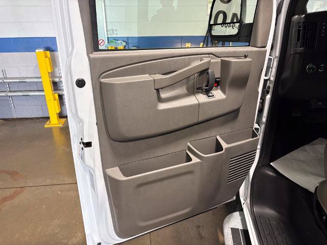 Used 2025 Chevrolet Express 2500 w/ Driver Convenience Package RWD image 22