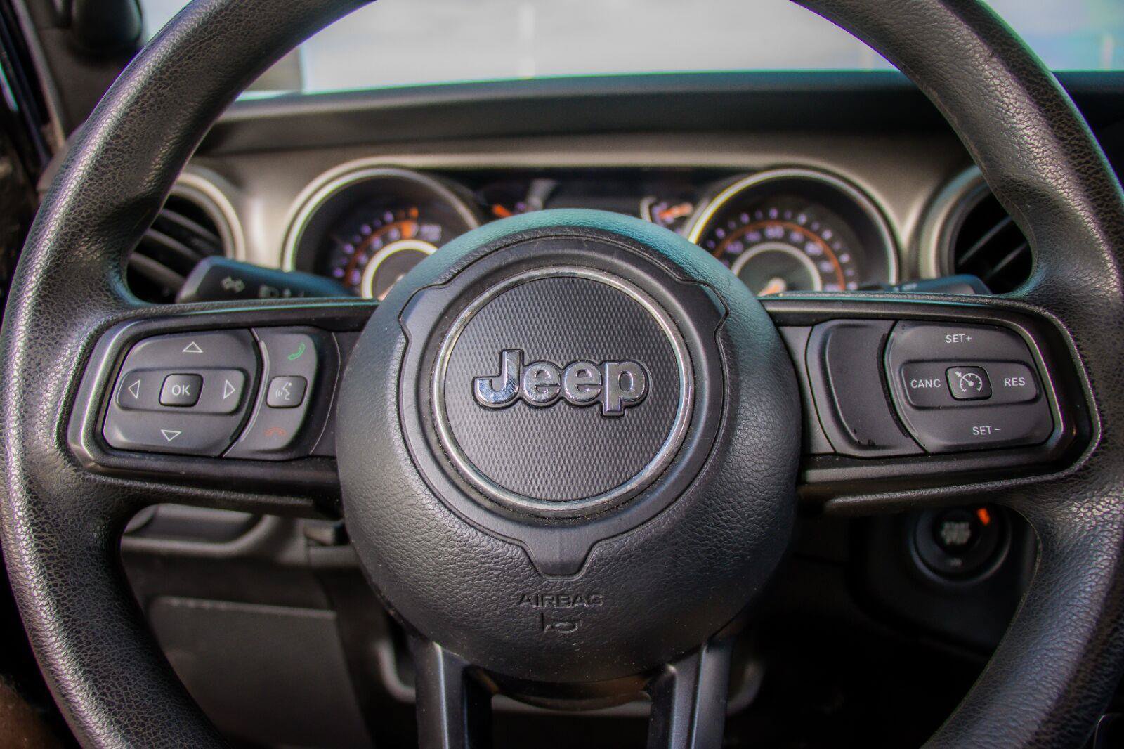 Used 2019 Jeep Wrangler Unlimited Sport AWD/4WD image 7