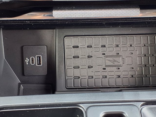 Certified 2025 Ford F150 Platinum w/ Equipment Group 703A Plus AWD/4WD image 16