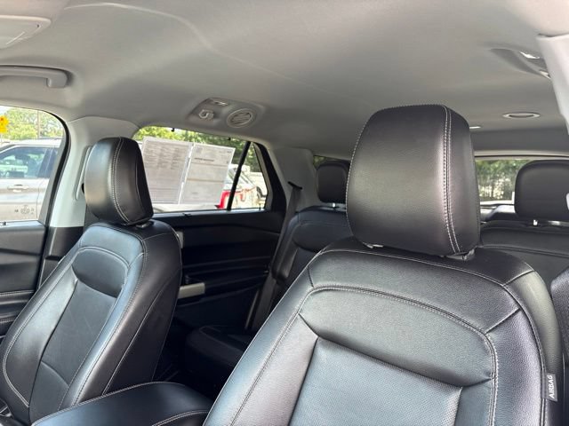 Certified 2022 Ford Explorer Limited w/ Equipment Group 301A RWD image 30