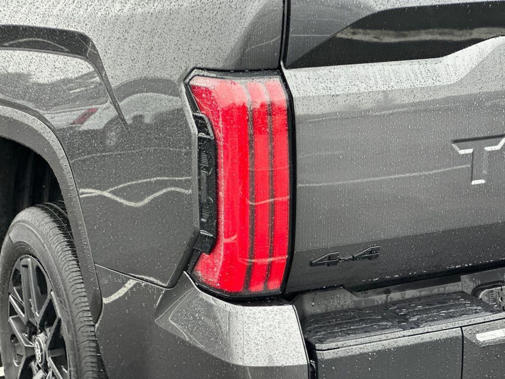 Used 2025 Toyota Tundra Limited image 23