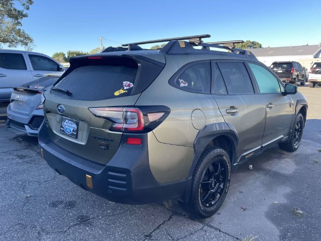 Used 2022 Subaru Outback Wilderness AWD/4WD image 7