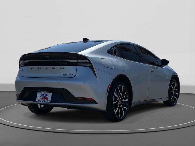 Used 2024 Toyota Prius Prime Premium FWD image 5