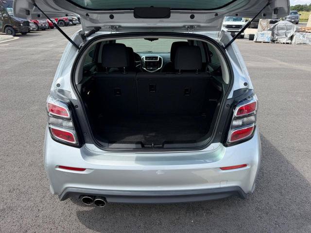 Used 2018 Chevrolet Sonic LT w/ Fun and Sun Package FWD image 7