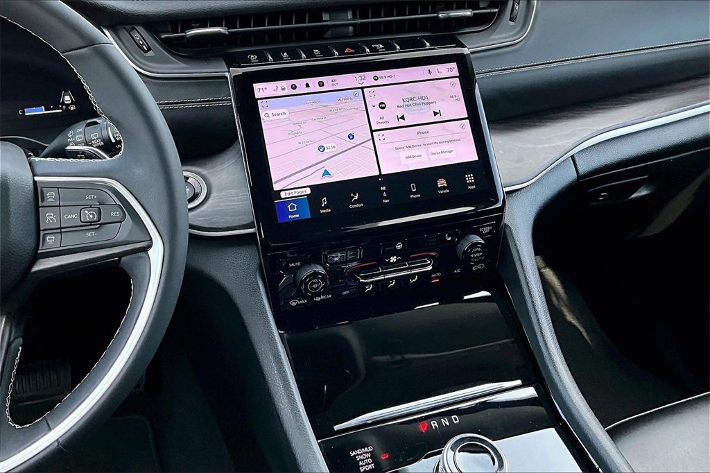 Used 2023 Jeep Grand Cherokee Limited image 8